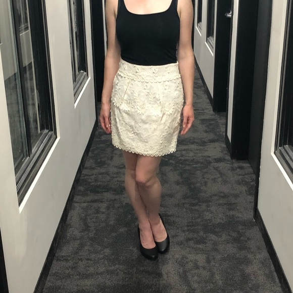 Zara mini skirt in white - Picture 5 of 8